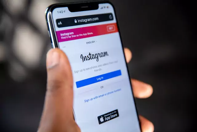 Instagram Surpasses TikTok in App Downloads